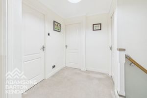 Photo 40- click for photo gallery